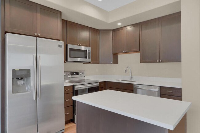 Building Photo - 3791 Venice Grove