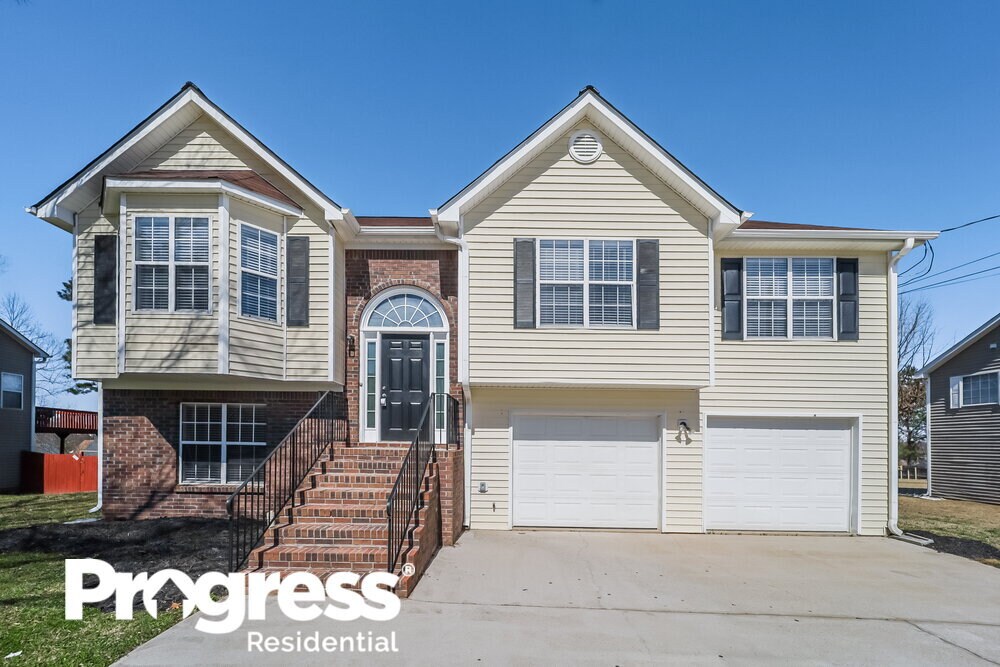 2710 Luke Dr, Ellenwood, GA 30294 House Rental in Ellenwood, GA