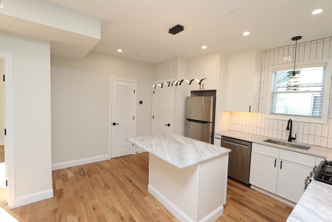 Foto del edificio - 14-16-16 Harriet St