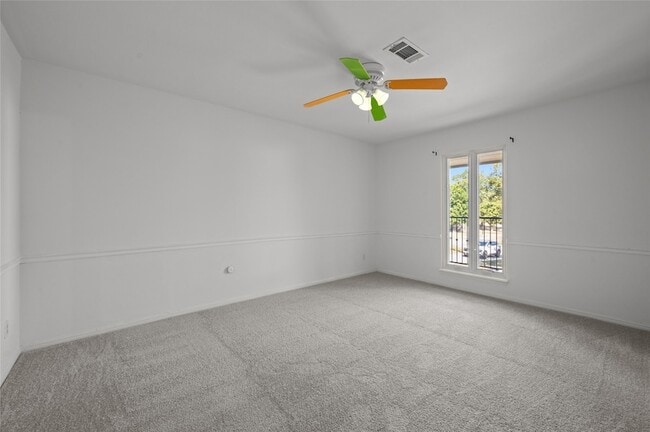 Building Photo - 4702 Bayou Vista Dr