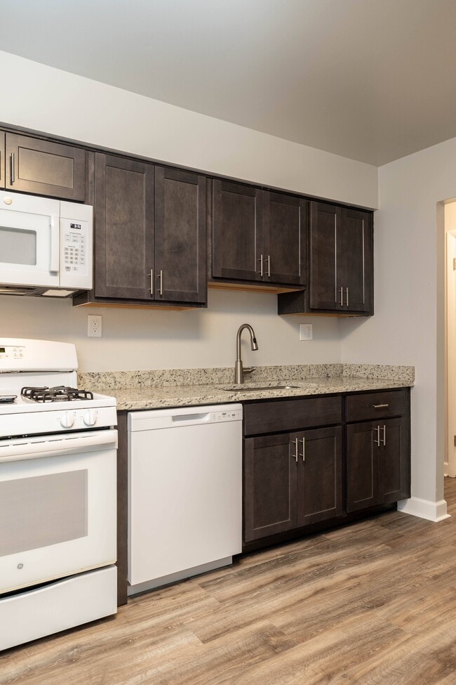 Building Photo - Cub Hill Apartments