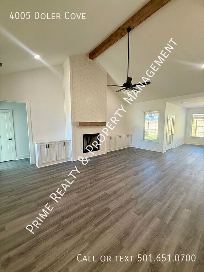 Building Photo - 4005 Doler Cv