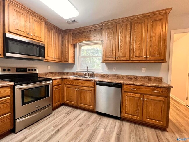 Foto del edificio - 3529 Bermuda Rd SW