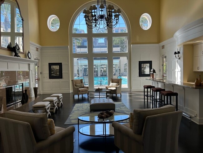 Building Photo - Beautiful 1 Bed, 1 Bath Condo for Lease in Watermarke – Irvine