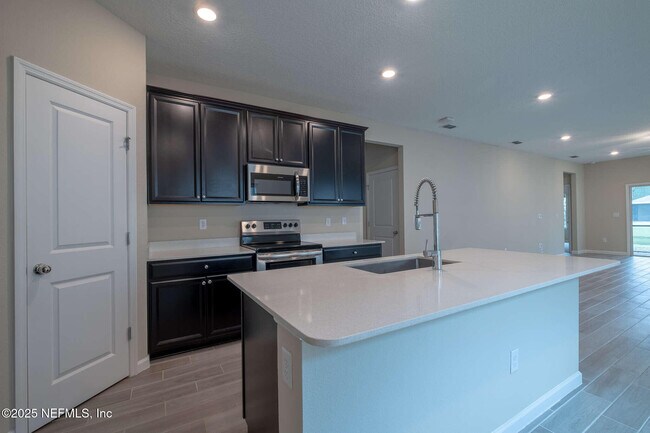 Building Photo - 7343 Hilladale Creek Ln
