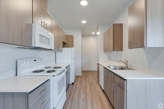 Interior Photo - Liberty Crest