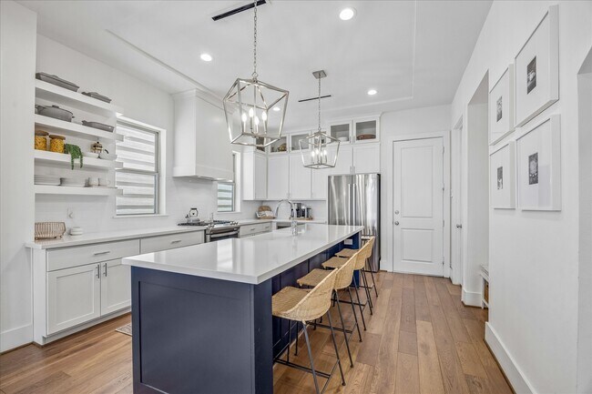 Foto del edificio - 852 Fisher St