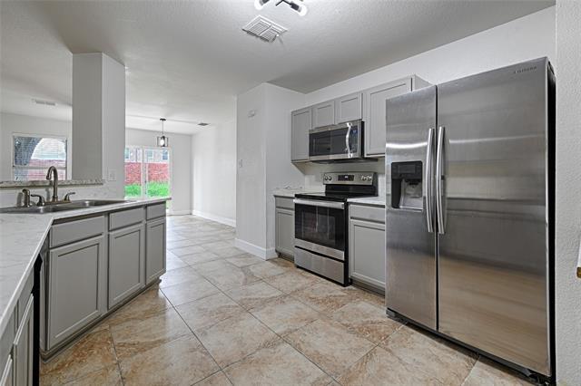 Building Photo - 2629 Terrace Dr