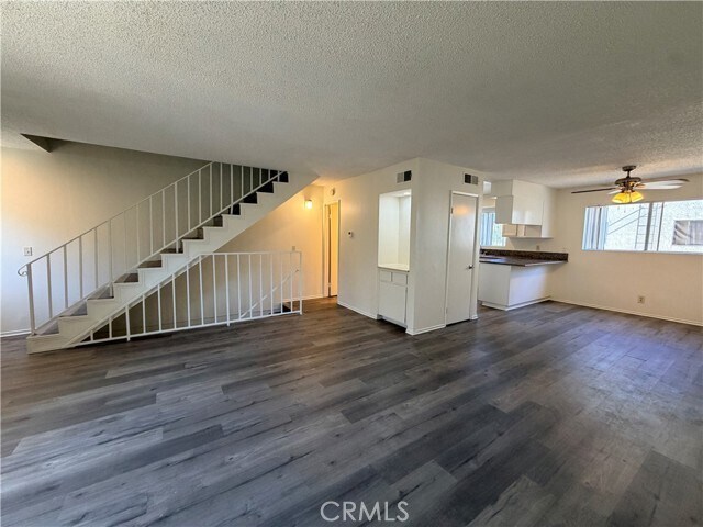 Building Photo - 3134 W 145th St