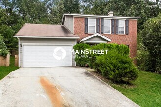 Building Photo - 640 Windchase Pl