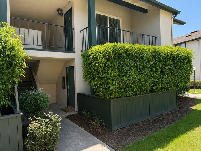 Building Photo - 23300 Orange Ave