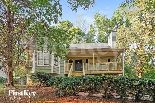 Building Photo - 345 Maplelake Dr