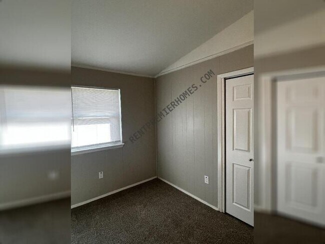 Foto del edificio - 505 Wicker Ln