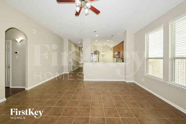 Foto del edificio - 12919 Pecan Shores Dr