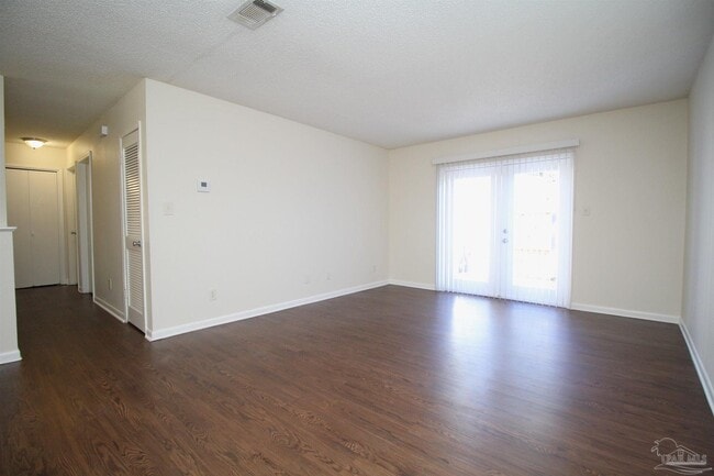 Building Photo - 5205 Charbar Dr