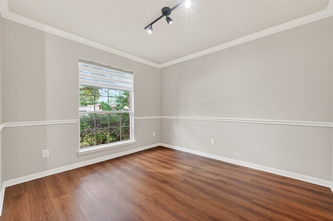 Building Photo - 26522 Marble Falls Bend