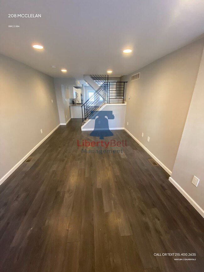 Foto del edificio - 208 McClellan St