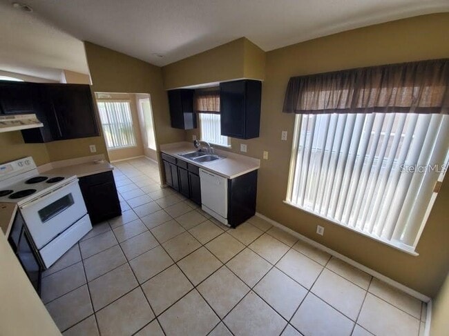 Foto del edificio - 1440 Timberbend Cir