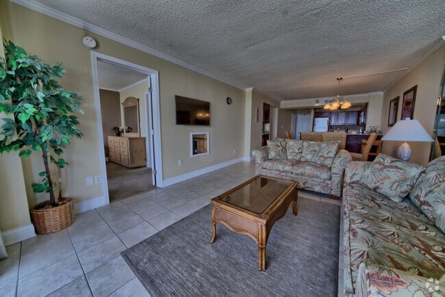 Building Photo - 7205 Thomas Dr