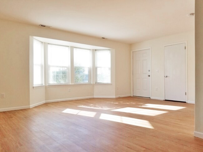 Foto del edificio - 22 Greenview Ln