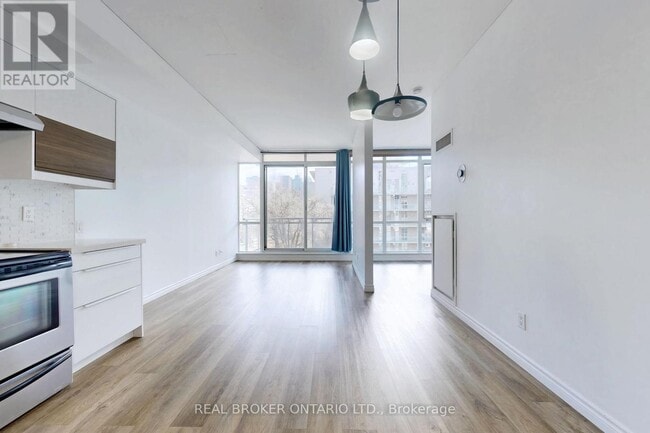 Photo du bâtiment - 38 Niagara St