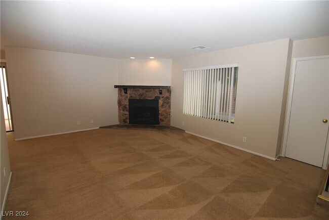 Building Photo - 4415 Shortleaf St