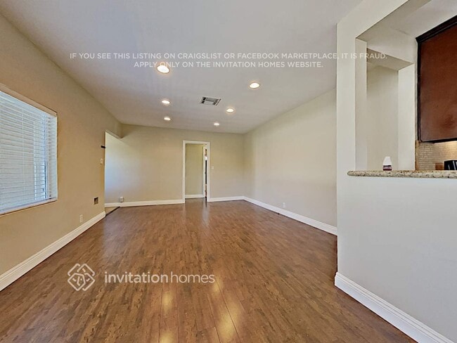 Foto del edificio - 7833 Gretna Ave