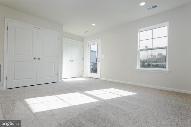 Foto del edificio - 184 Gray Silver Rd