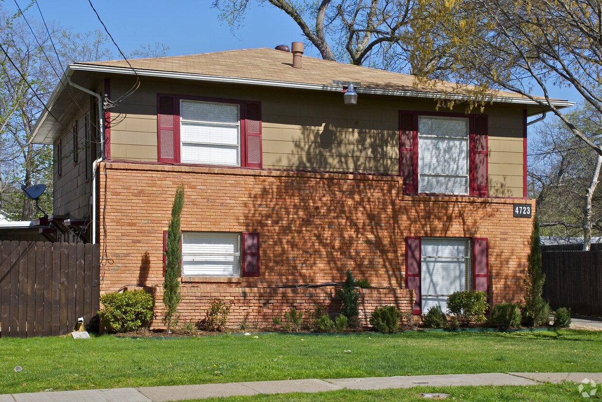 Foto principal - 4723 Victor St