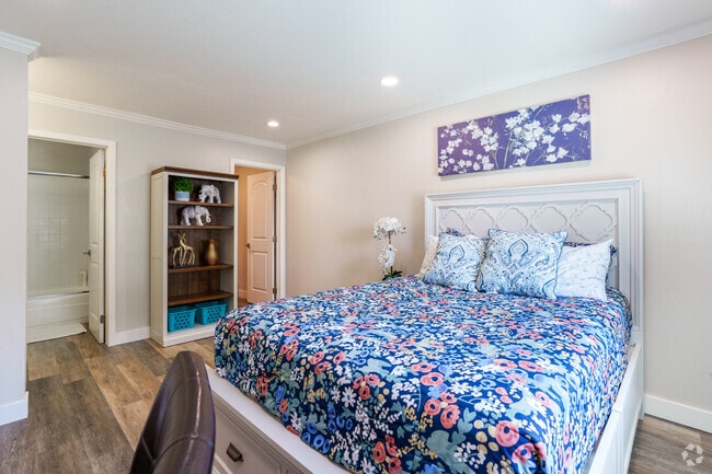 1BR, 1BA - Plan B - Bedroom - 888 Golden Fortune