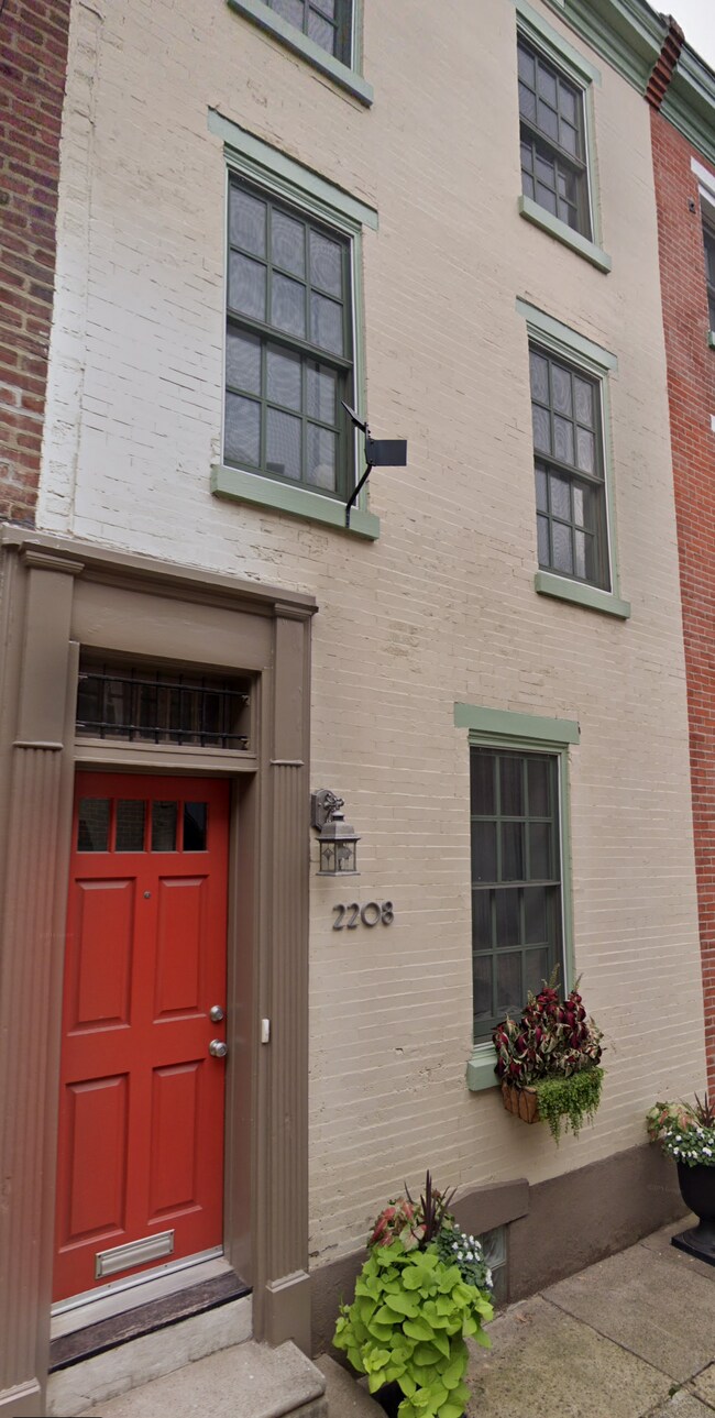 Vista a la calle - 2208 Panama St