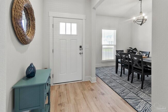 Building Photo - 14334 Gardenglen Dr