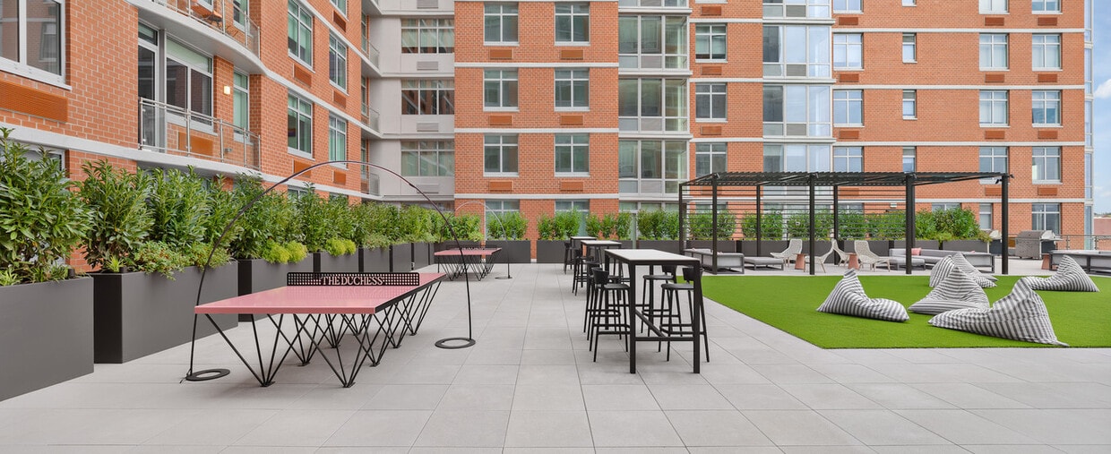 Foto principal - 7605 River Rd