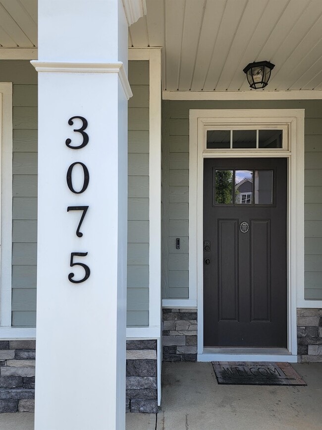 Foto del edificio - 3075 Margot Ln