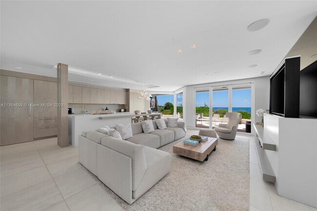 Foto del edificio - 15811 Fisher Island Dr