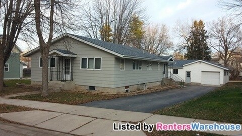 Foto principal - 207 N 6th St