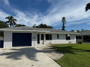 Building Photo - 7440 Tropical Ln