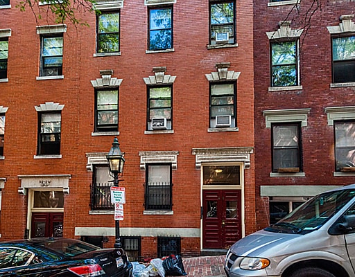 Building Photo - 48 Garden St