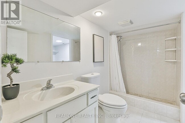 Building Photo - 368 Hollyberry Trail