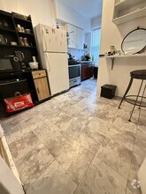 Building Photo - 309 3rd St