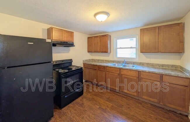 Foto del edificio - 9023 Madison Ave