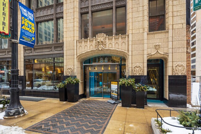 Building Photo - Randolph Tower City Apartments