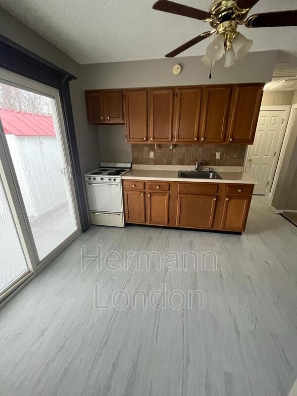 Building Photo - 10 McNulty Dr