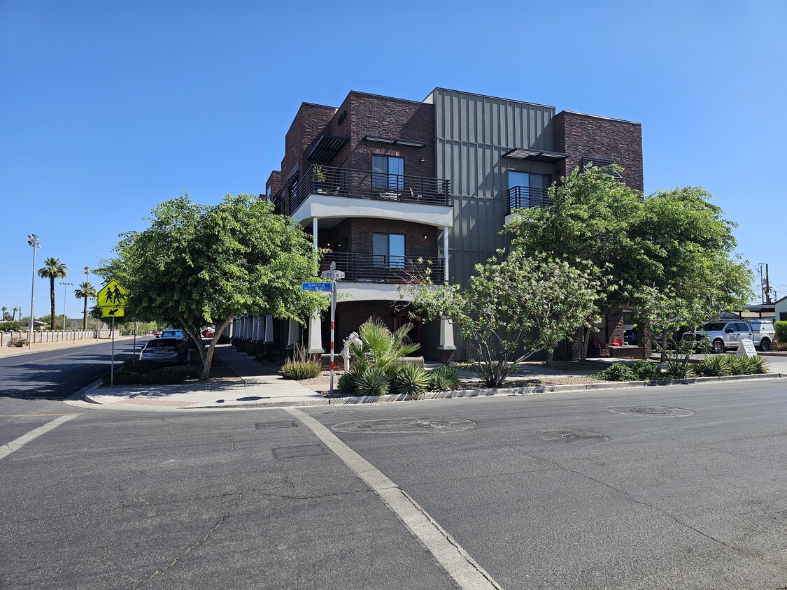 Foto principal - 475 N 9th St