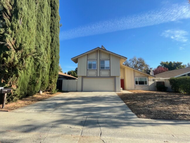 Building Photo - 2633 Volga Way