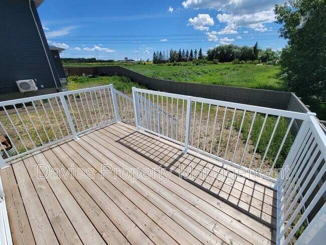 Photo du bâtiment - 8887 Carson Way SW