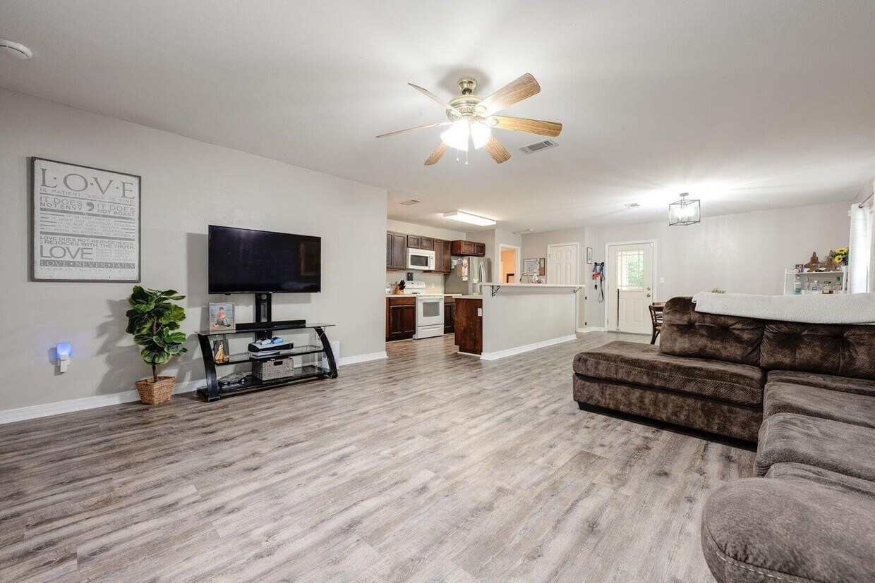 Foto principal - 706 Brock Ave