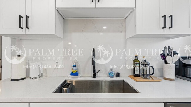 Foto del edificio - 6952 Tower St