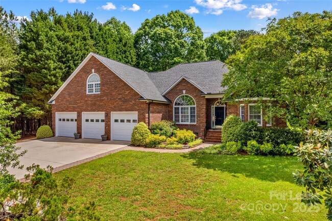 Foto del edificio - 4522 Long Cove Dr