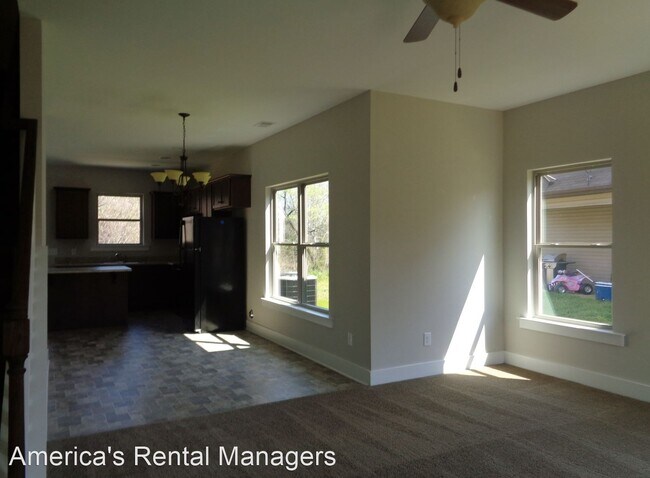 Building Photo - 4 br, 3 bath House - 11645 Andrew Way